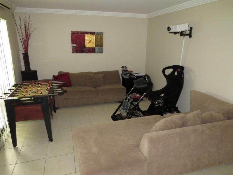4 Royal View Close, Burleigh Heads QLD 4220
