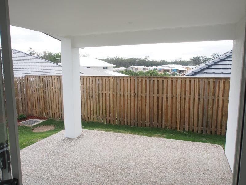 27 Bottle Brush Circuit, Lot 201, Coomera QLD 4209