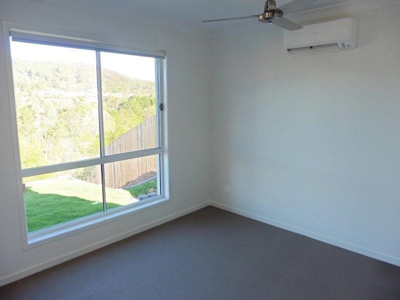 37 Lot 35 MacIntyre Parade, Pacific Pines QLD 4211