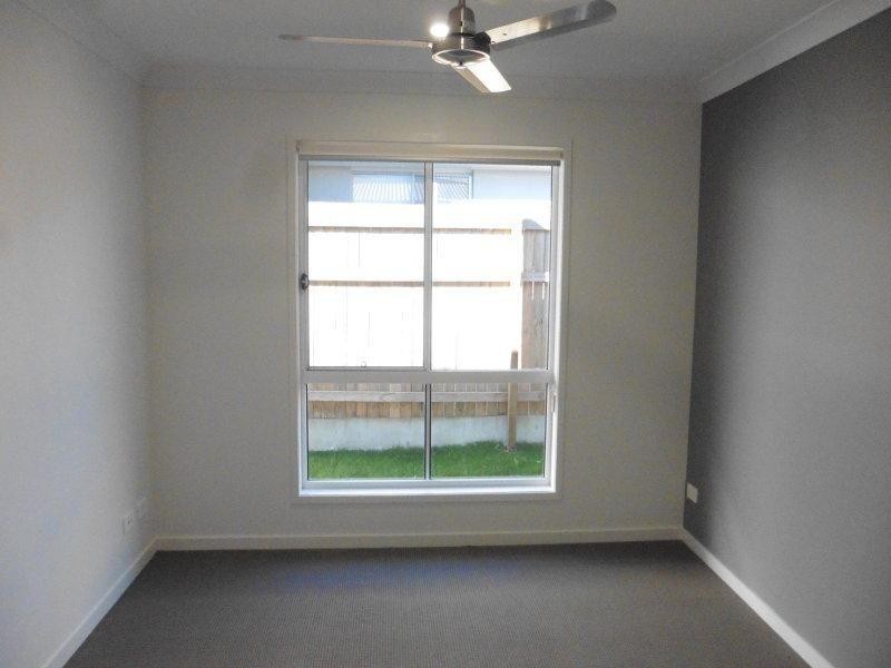 37 Lot 35 MacIntyre Parade, Pacific Pines QLD 4211