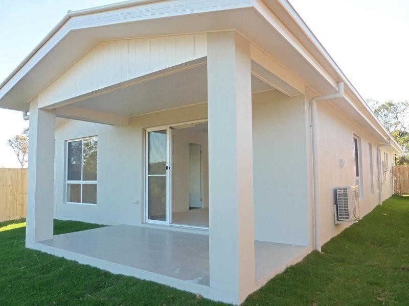 37 Lot 35 MacIntyre Parade, Pacific Pines QLD 4211