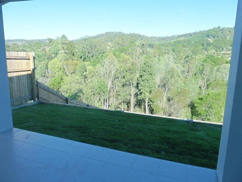 37 Lot 35 MacIntyre Parade, Pacific Pines QLD 4211