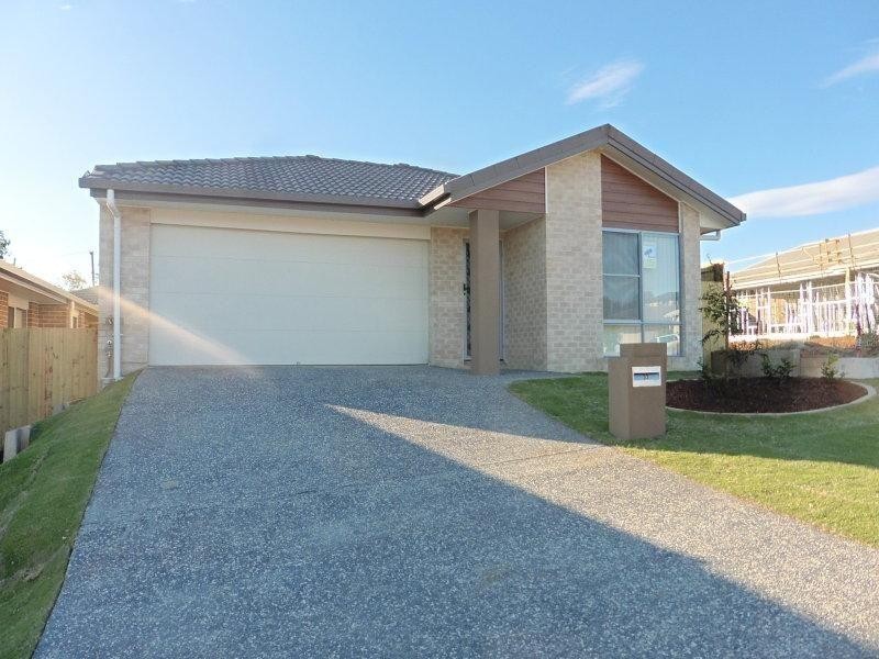 33 Essington Mews, Leichhardt QLD 4305