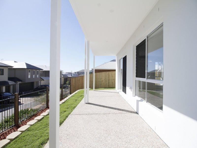 15 McAllisters Crescent, Coomera QLD 4209
