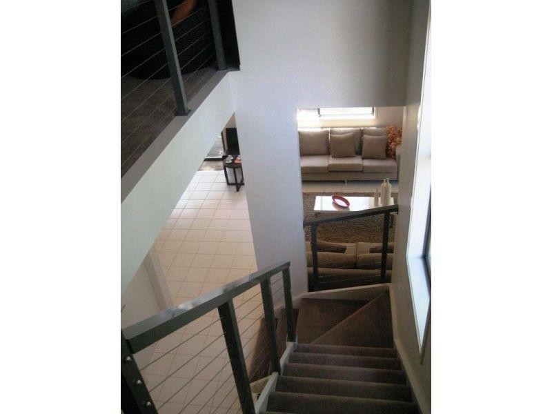 9/73-75 Benowa Road, Southport QLD 4215