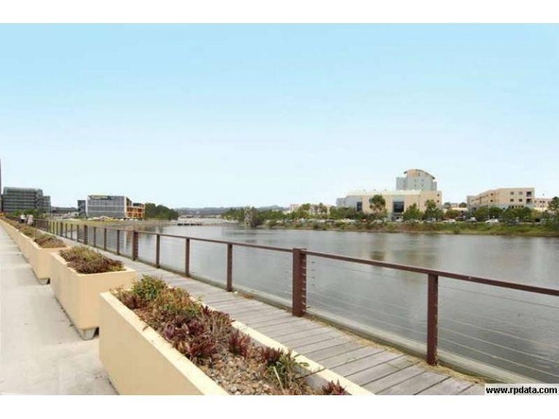 608/25 Lake Orr Drive, Robina QLD 4226