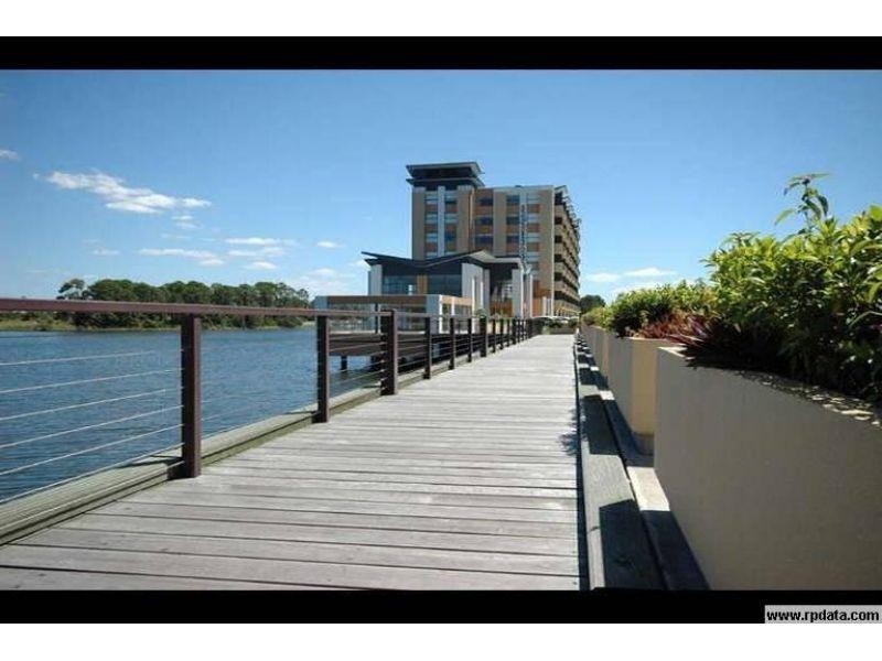 608/25 Lake Orr Drive, Robina QLD 4226