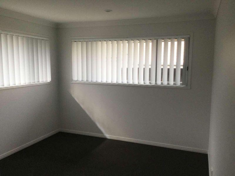 9 Damian Leeding Way, Upper Coomera QLD 4209