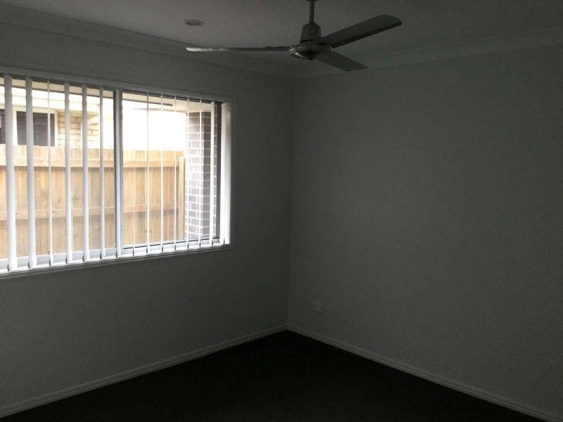 9 Damian Leeding Way, Upper Coomera QLD 4209