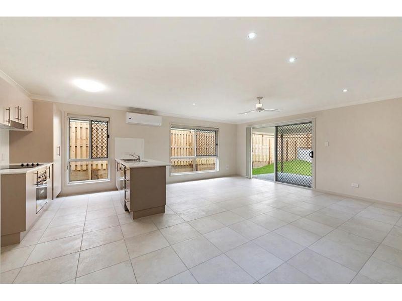 23 Flora Terrace, Pimpama QLD 4209