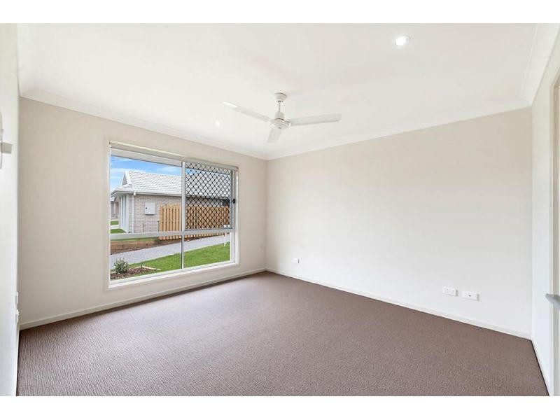 23 Flora Terrace, Pimpama QLD 4209