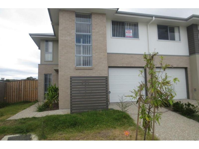 1/6 Rise Circuit, Pacific Pines QLD 4211