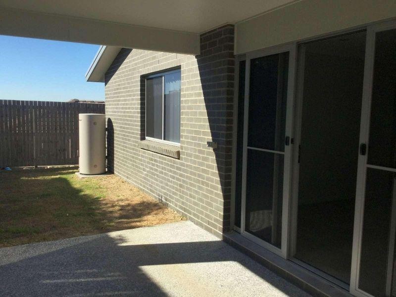 52 Damian Leeding Way, Upper Coomera QLD 4209