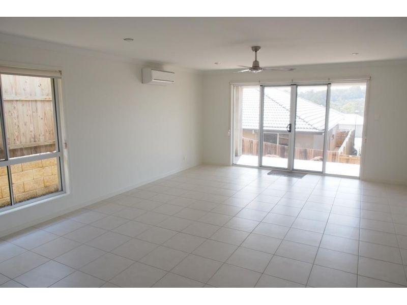 25 Santa Clara Rise, Upper Coomera QLD 4209