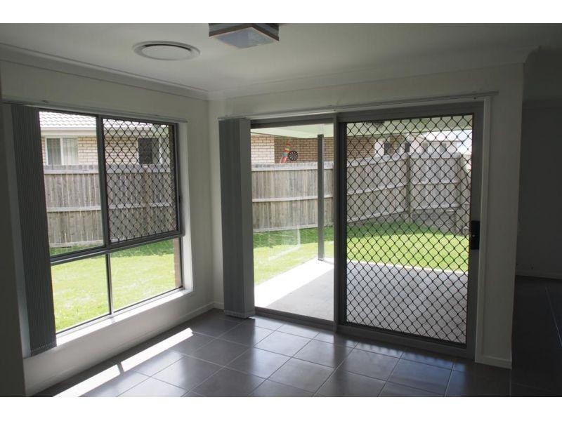 38 Lisa Crescent, Coomera QLD 4209