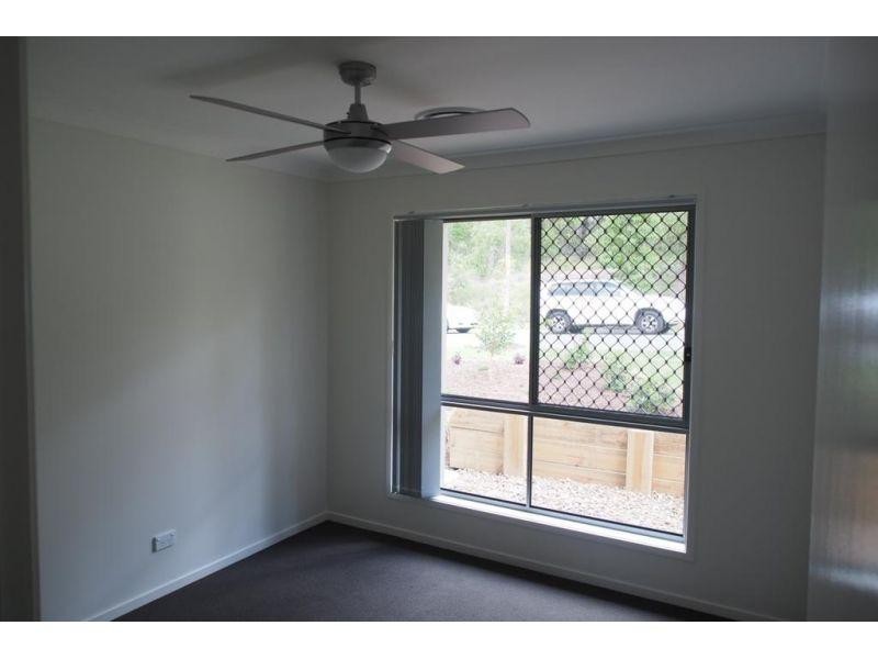 38 Lisa Crescent, Coomera QLD 4209