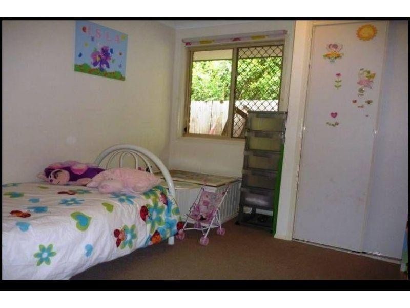 2/19 Cabot Ct, Merrimac QLD 4226