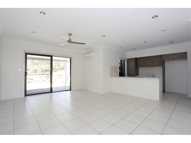 3/34 Rise Circuit, Pacific Pines QLD 4211