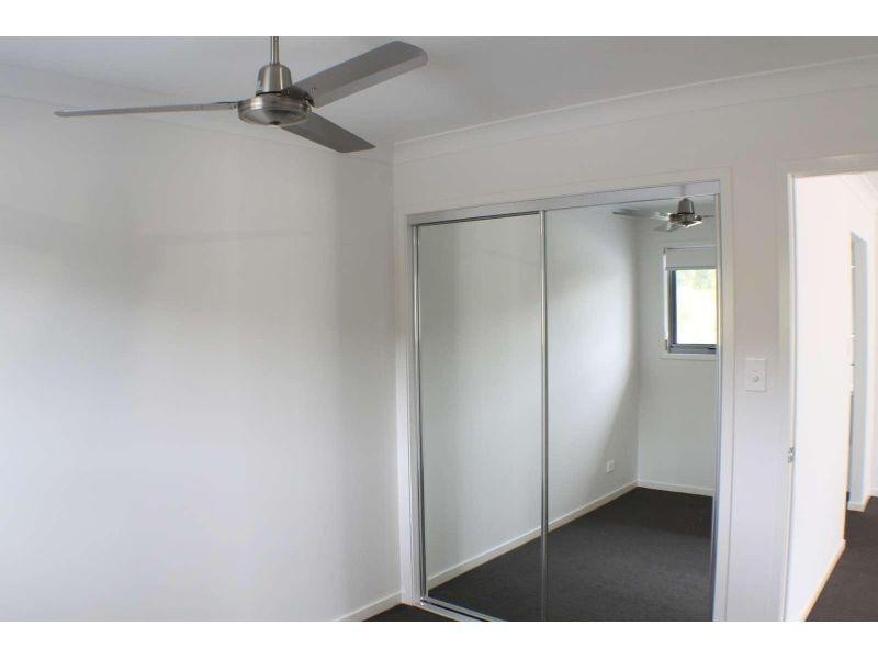 75 Macintyre Parade, Pacific Pines QLD 4211