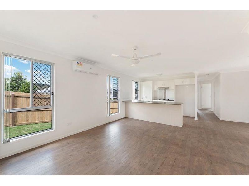 10 Justin Street, Pimpama QLD 4209