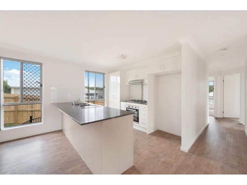 10 Justin Street, Pimpama QLD 4209