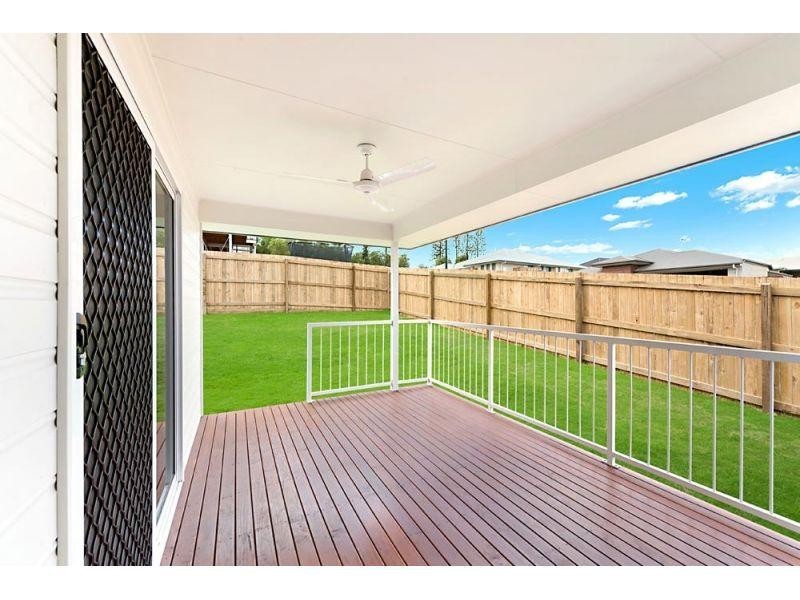 10 Justin Street, Pimpama QLD 4209