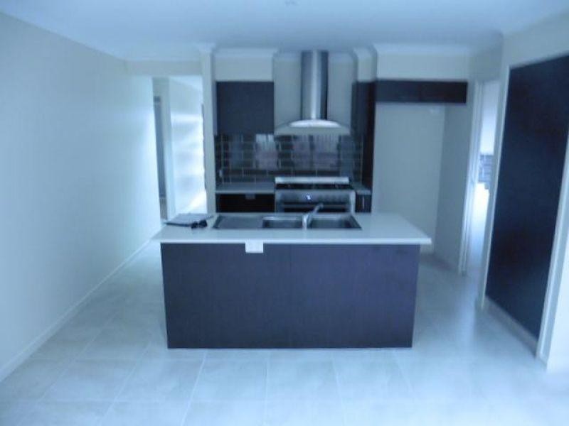 46 Wimmera Crescent, Upper Coomera QLD 4209