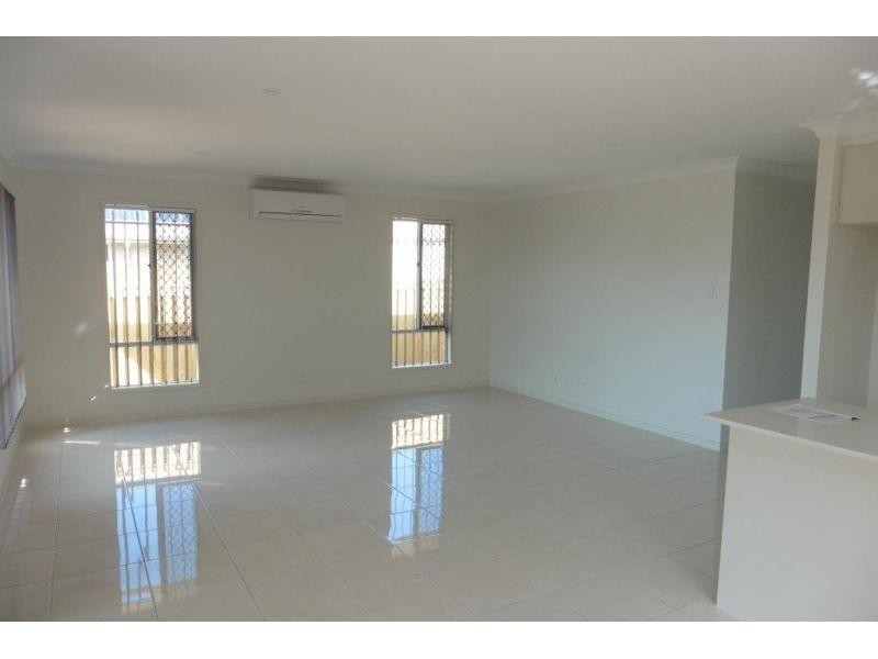 50 Trump Street, Pimpama QLD 4209