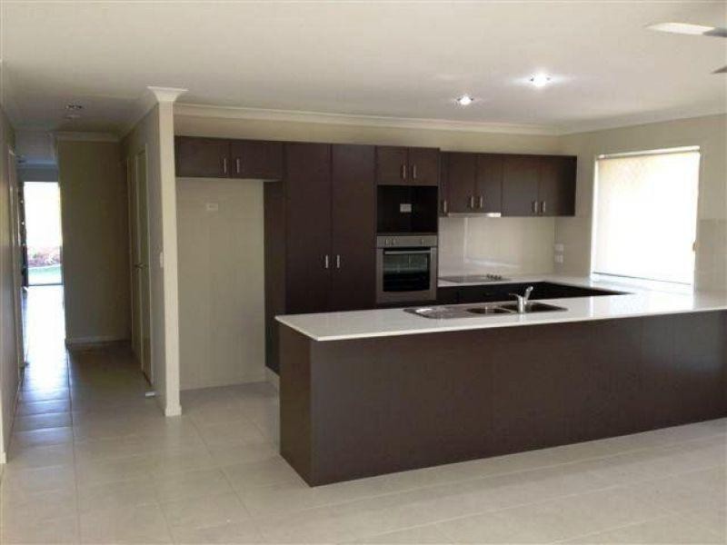 28 Copper Parade, Pimpama QLD 4209