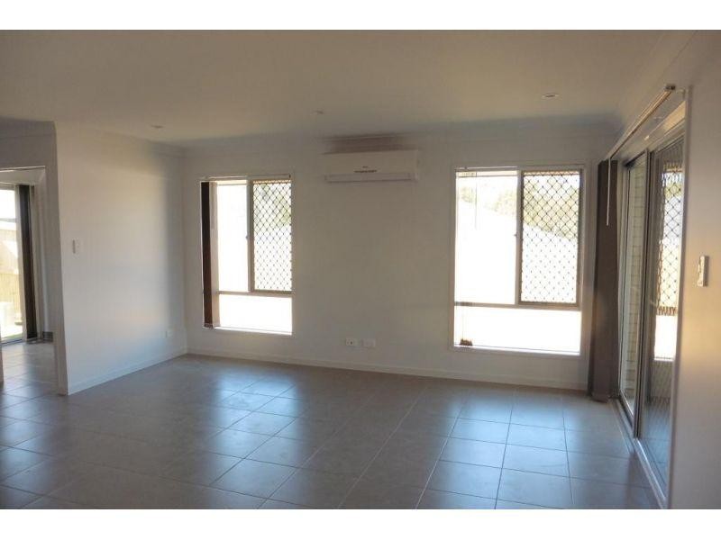 39 Matas Drive, Pimpama QLD 4209