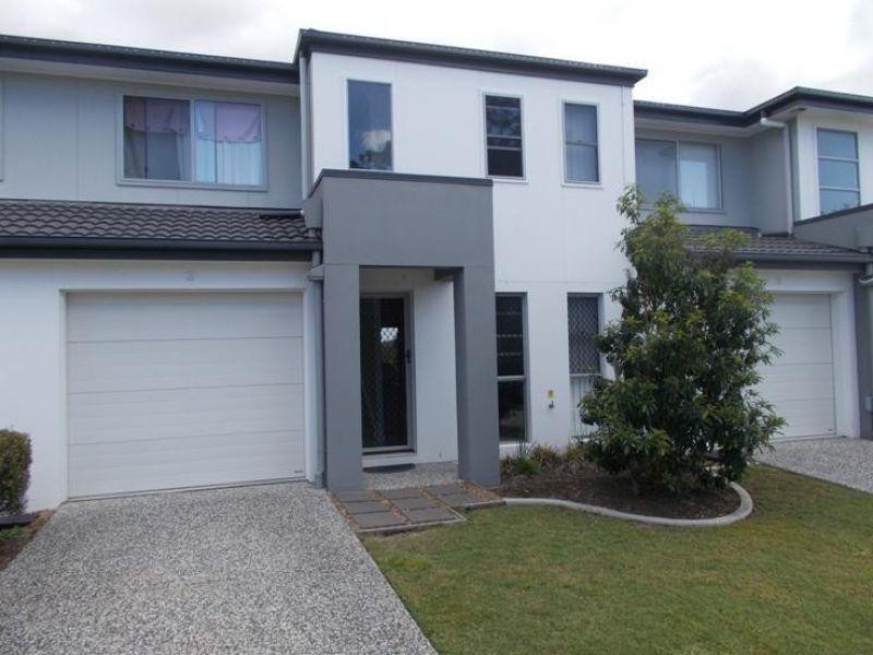 2/20 Ambition Street, Ormeau QLD 4208