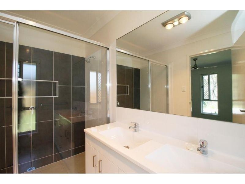 28 Cypress Circuit, Coomera QLD 4209