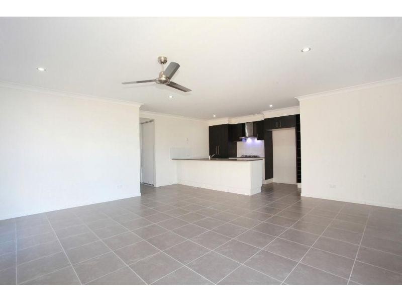 26 Carpenters Drive, Coomera QLD 4209