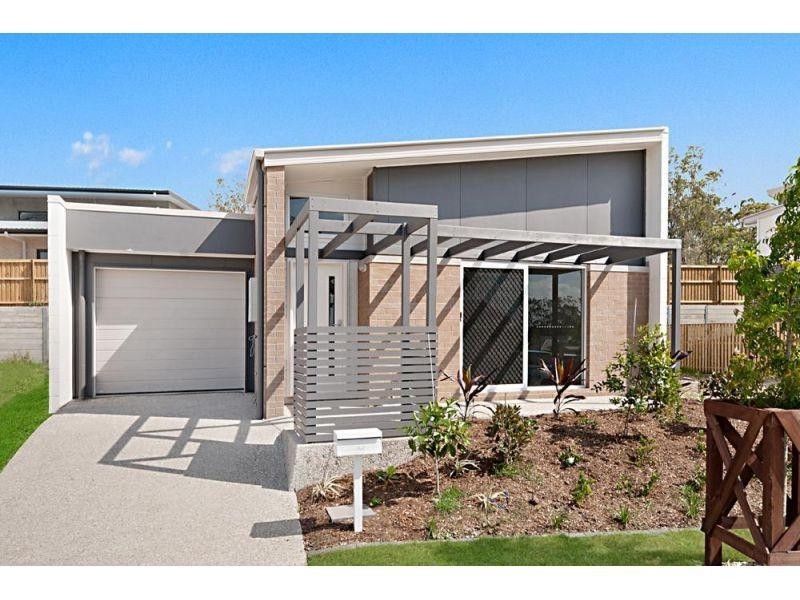 Lot 8/15 Savanna Gardens, Pimpama QLD 4209