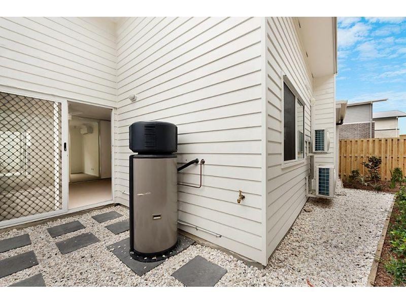 Lot 8/15 Savanna Gardens, Pimpama QLD 4209