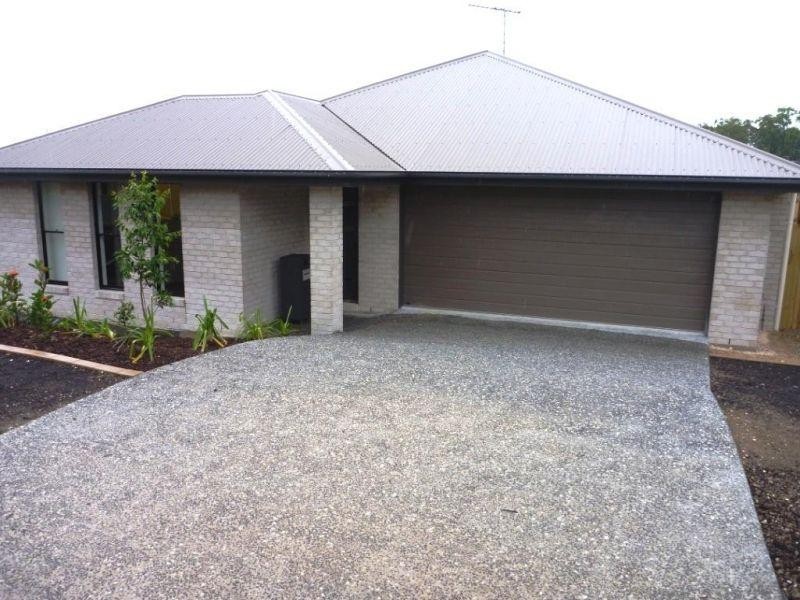 30 Edgeware Road, Pimpama QLD 4209