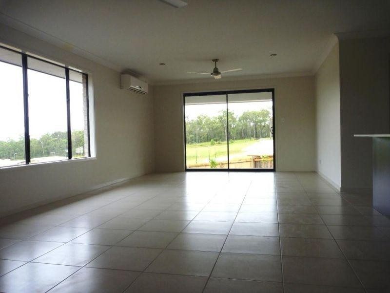 30 Edgeware Road, Pimpama QLD 4209