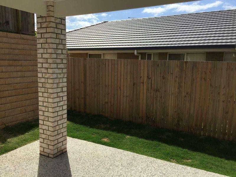 4 Hillsborough Place, Pimpama QLD 4209