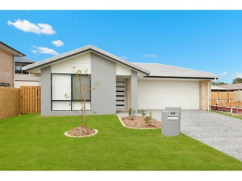 42 Flora Terrace, Pimpama QLD 4209