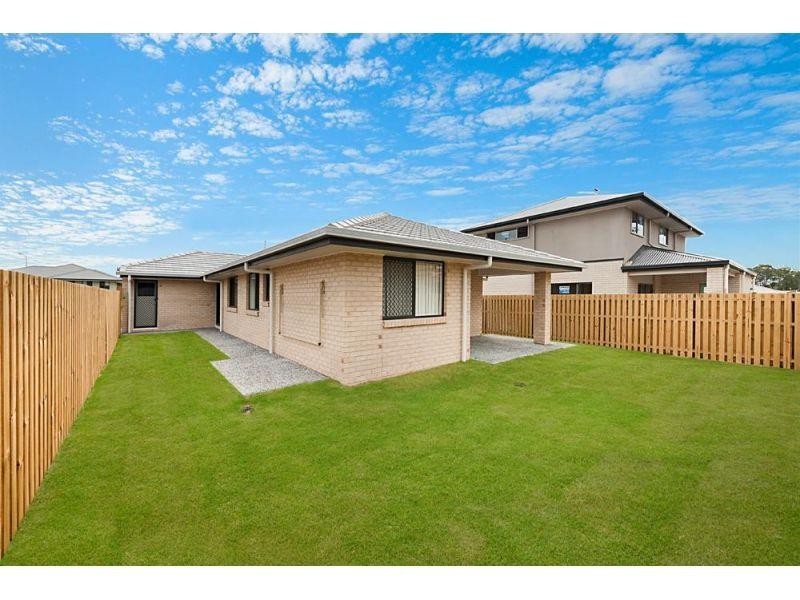 42 Flora Terrace, Pimpama QLD 4209