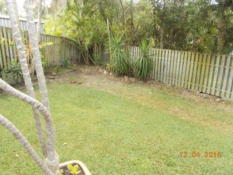 5 Hall Court, Mudgeeraba QLD 4213