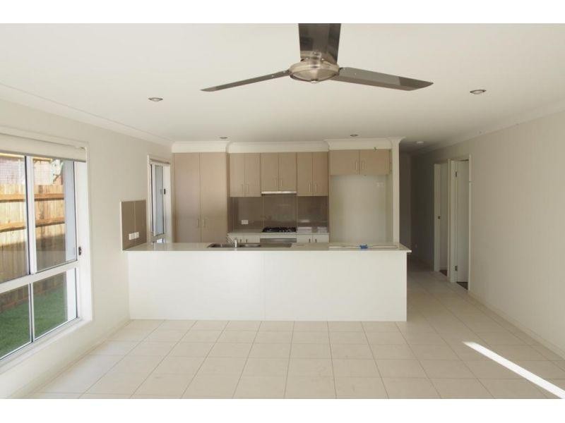 2 Yule Lane, Ormeau Hills QLD 4208