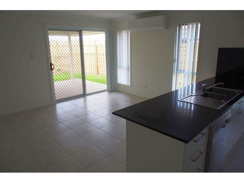 26 Cypress Circuit, Coomera QLD 4209