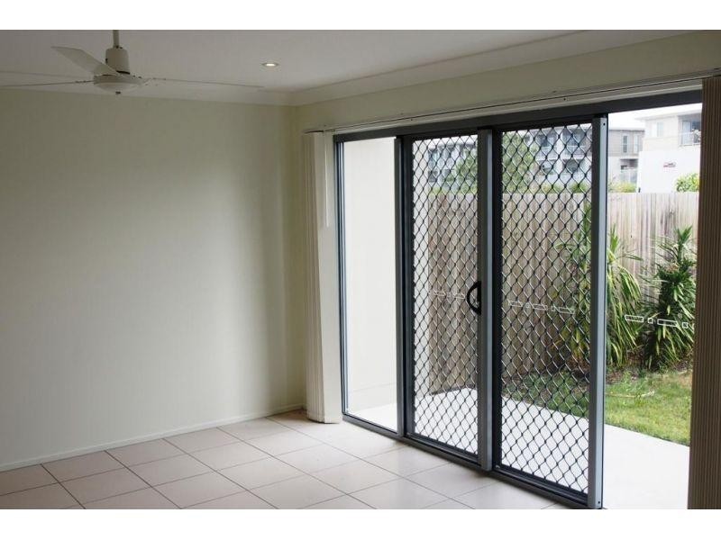 18/7 Bedford Road, Pimpama QLD 4209