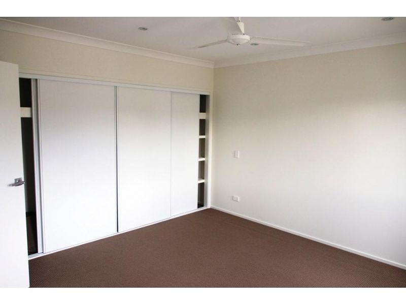 18/7 Bedford Road, Pimpama QLD 4209