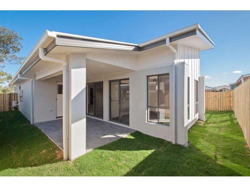 6 McPherson Crescent, Coomera QLD 4209