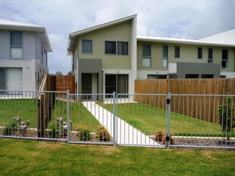 8/20 Bedford Road, Pimpama QLD 4209