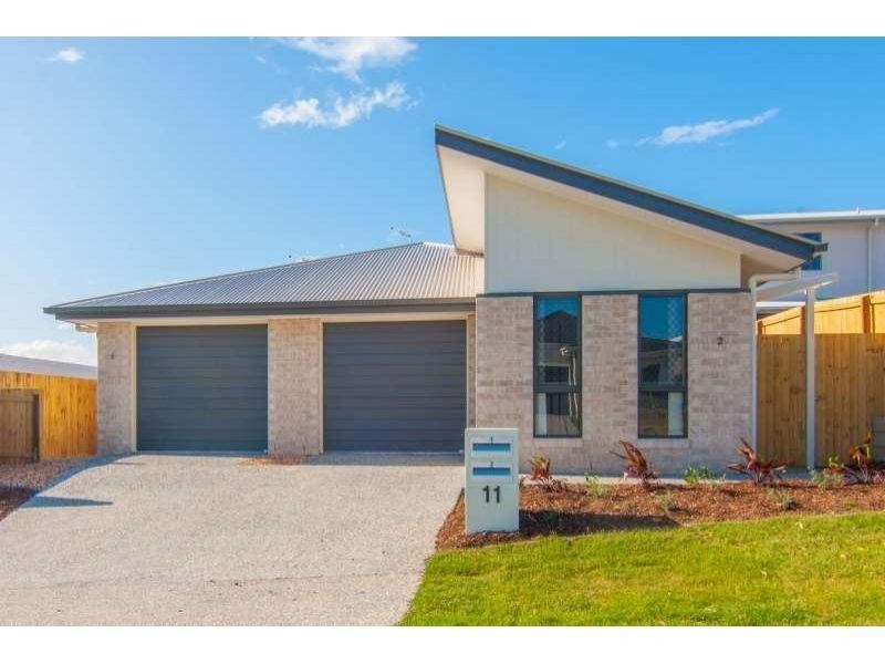 2/11 Leabrook Place, Pimpama QLD 4209