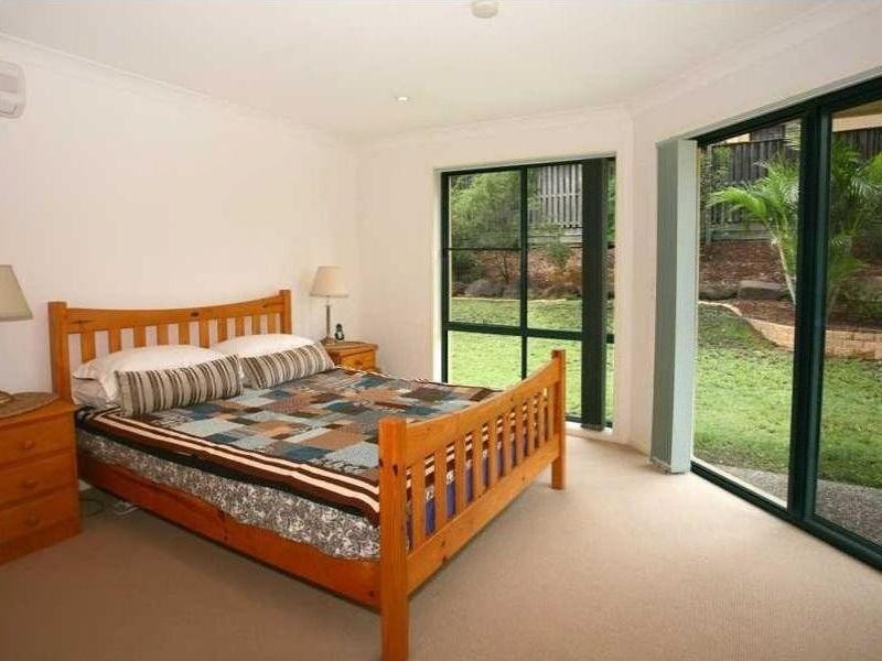 4 Shepton Crescent, Mudgeeraba QLD 4213