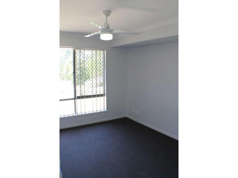 9 Chrome Drive, Pimpama QLD 4209